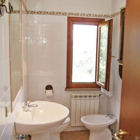 Apartament La Poggiarella Agriturismo *